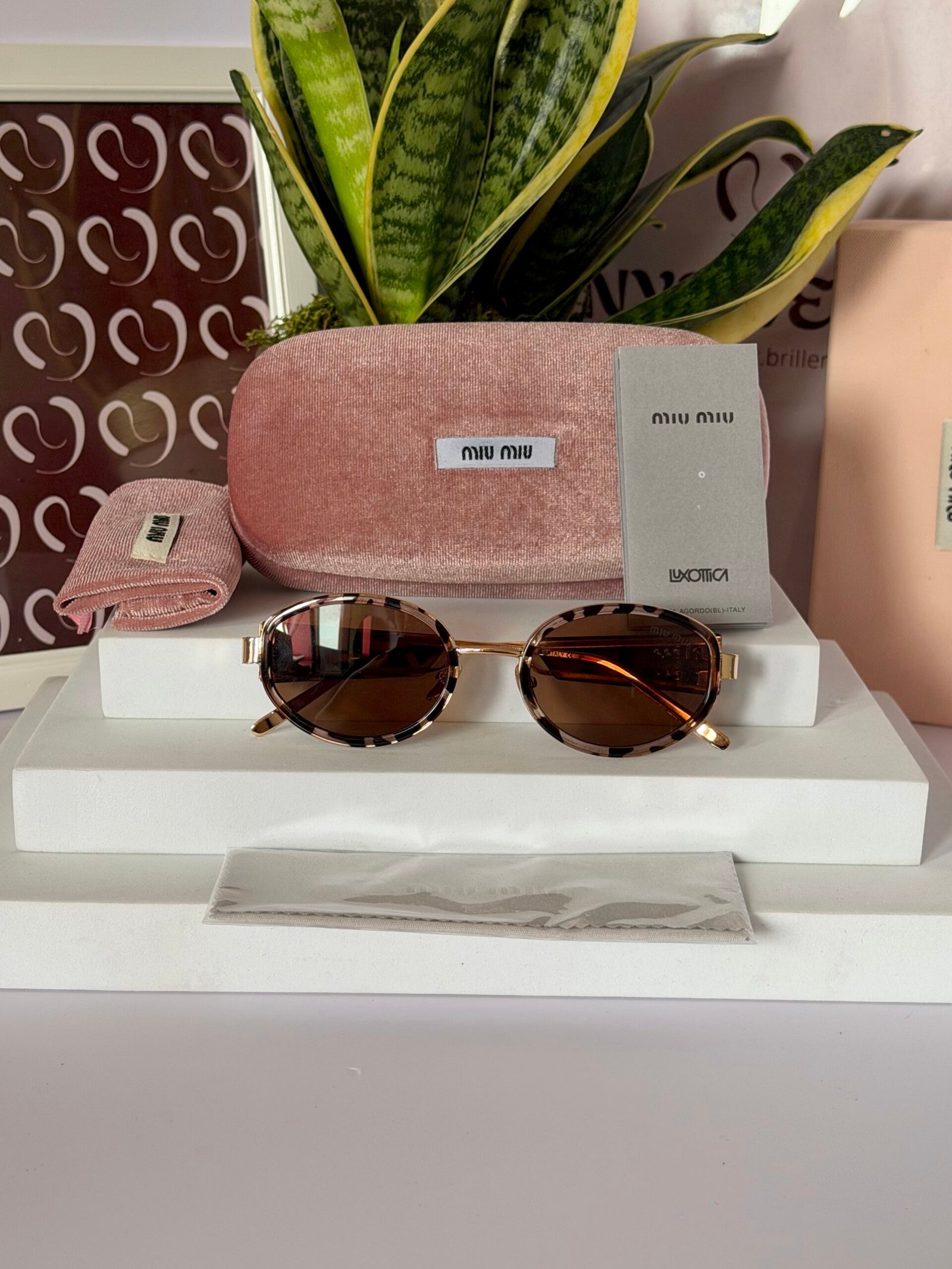Lunettes de soleil Miu Miu – Pack Premium – Image 3